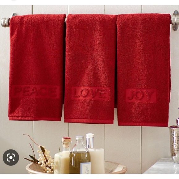 Pottery Barn Cardinal Peace Love Joy Guest Towels - Set of 3 New - Picture 1 of 5